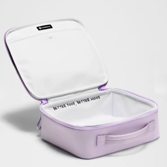 🆕 LULULEMON New Crew Lunch Box NWT Lavender Frost - Picture 2 of 16